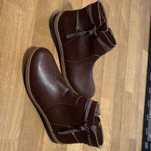 b.o.c. Women’s Addi Dark Brown Boots